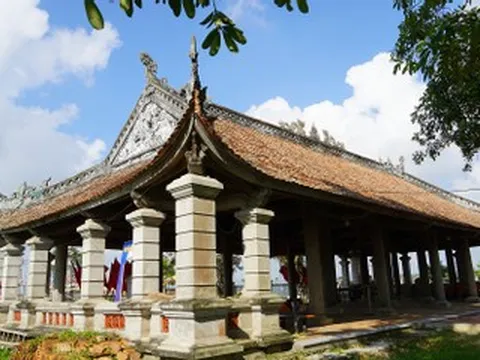 Giữ bí mật đến phút chót, 2 nửa ngôi đình 400 tuổi khi ráp lại vẫn khớp nhau kỳ lạ