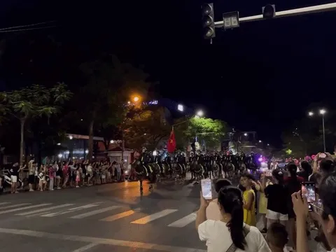'Một nửa Việt Nam lại đang ở Huế'