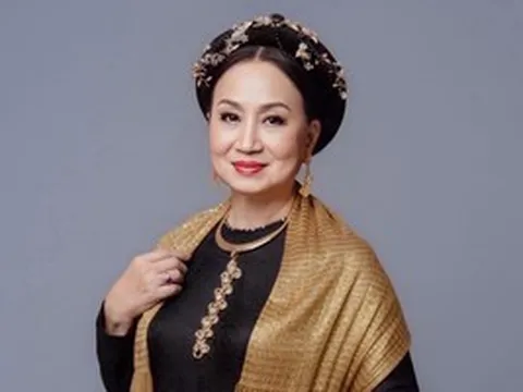 Ca sĩ - NSƯT Hồng Vân nhớ những đồng nghiệp xưa
