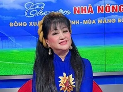 Nghệ sĩ Bích Thủy giữ lửa tình ca Bắc Sơn và tích cực làm từ thiện