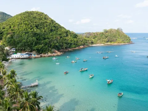 Chấn chỉnh du lịch tự phát trên đảo Nam Du
