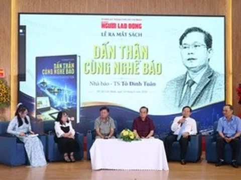 "Dấn thân cùng nghề báo": Dấu ấn hơn 30 năm làm nghề