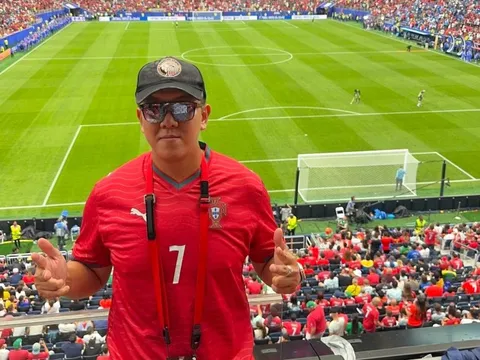 Khách Việt chi hơn 160 triệu đồng đi Mỹ xem Ronaldo đá World Cup