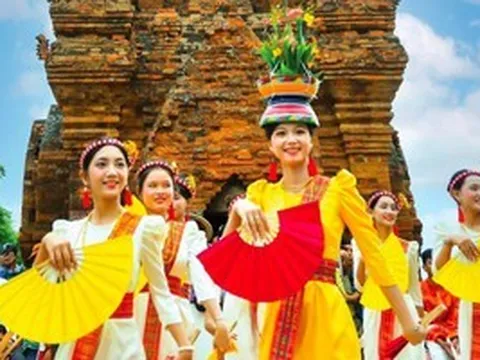 Ngày hội Văn hóa dân tộc Chăm 2026: Gìn giữ hồn cốt di sản trong nhịp sống mới