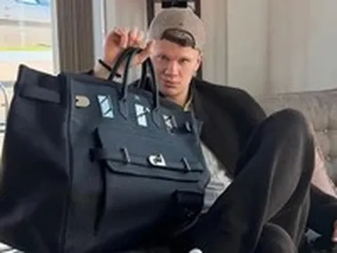 Bộ sưu tập túi Hermès của tiền đạo Erling Haaland gây sốt World Cup