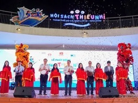 Tủ sách cộng đồng nối dài hành trình lan tỏa văn hóa đọc