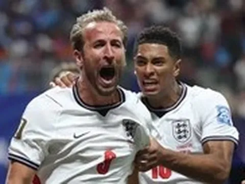 Video: Cú đúp đẳng cấp của Harry Kane trước CHDC Congo