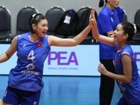 Bóng chuyền nữ U18 Việt Nam hồi hộp chờ vé đi tiếp ở giải châu Á