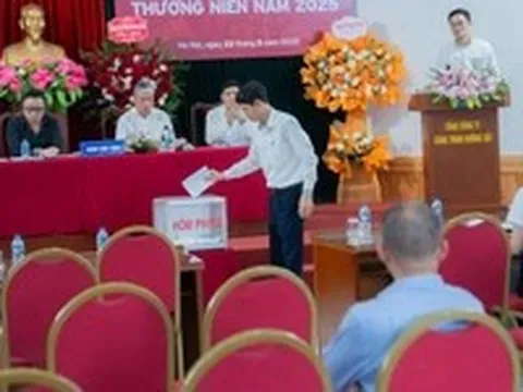 Một công ty không thể họp đại hội khi 4 cổ đông dự, hơn 400 người 'không thấy đâu'