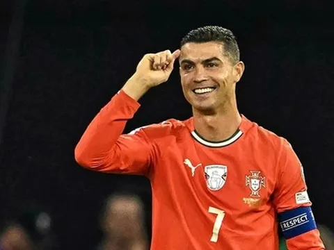 Trực tuyến Bồ Đào Nha - Croatia (6h): Ronaldo đối đầu Modric