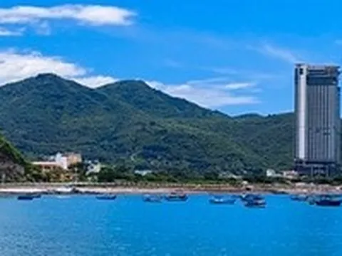 Cảnh báo nhiều nguy hiểm khi leo núi Cô Tiên, Nha Trang