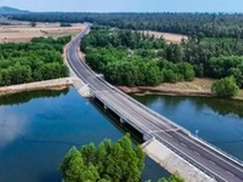 Đầu tư 6.000 tỉ đồng làm tiếp đường ven biển nối Đà Nẵng - Quảng Ngãi - Gia Lai