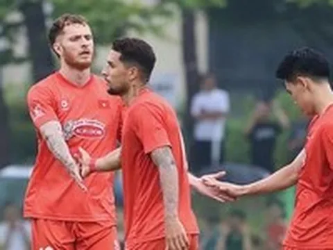 Xuân Son, Hoàng Hên, Tài Lộc xuất trận, tuyển Việt Nam thắng đậm đội hạng ba Hàn Quốc