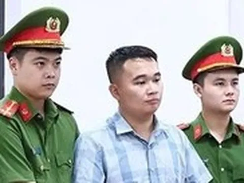 Vụ hơn 140 điểm 10 toán tốt nghiệp: Giữ khẩn cấp 1 giáo viên Trường THPT chuyên Tuyên Quang
