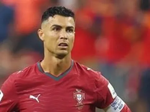 Lê Công Vinh: Tiếc cho Ronaldo