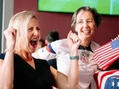 Tổng lãnh sự Mỹ cảm ơn người hâm mộ Việt Nam sau khi đội tuyển nhà dừng chân tại World Cup