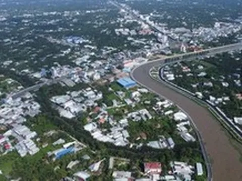 Con đường gần 2.000 tỉ đồng đánh thức đôi bờ sông Bảo Định