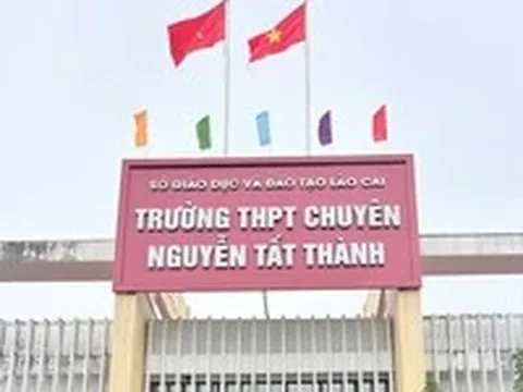 Giám đốc Sở Giáo dục và Đào tạo Lào Cai lý giải việc hơn 40 điểm 10 môn toán tập trung tại một cụm thi