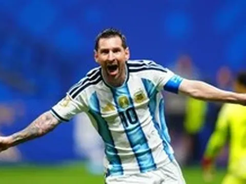 Các chuyên trang bóng đá công bố những thông số lạ lùng về Messi