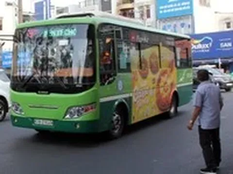 TP.HCM đề xuất quảng cáo trên thân xe buýt theo phương thức mới