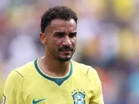 Tuyển Brazil về nước với chỉ 1 cầu thủ sau World Cup