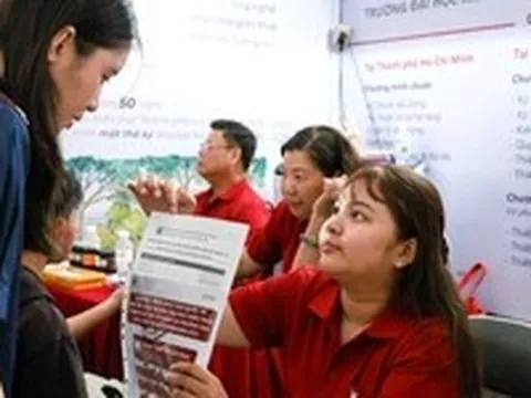 Điểm sàn Trường đại học Kiến trúc TP.HCM 2026: Nhiều ngành từ 17 điểm