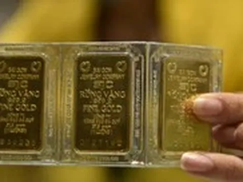 Giá vàng giảm mạnh sau khi thỏa thuận hòa bình giữa Mỹ và Iran 'tan vỡ'