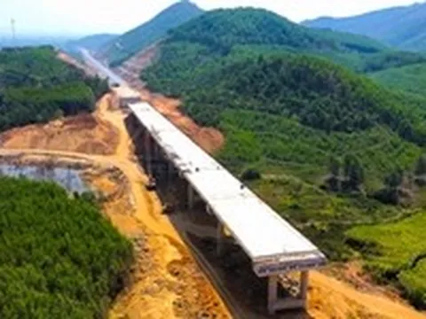 Nhiều dự án đồng loạt triển khai, Khánh Hòa tìm cách giải quyết thiếu vật liệu xây dựng