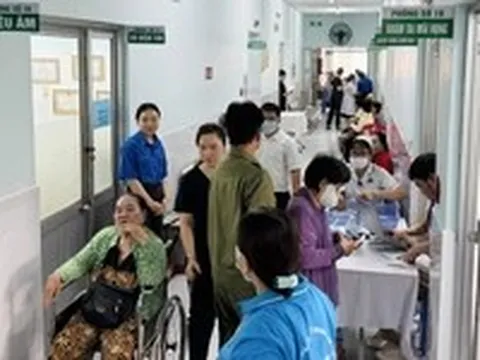 Giám đốc bệnh viện tuyến cuối TP.HCM 'truyền nghề' chuẩn bị cho đội ngũ lãnh đạo các bệnh viện mới