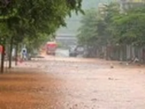 Thời tiết hôm nay 12-7: Bắc Bộ còn mưa to, đề phòng lũ; Nam Bộ ngày nắng, chiều mưa