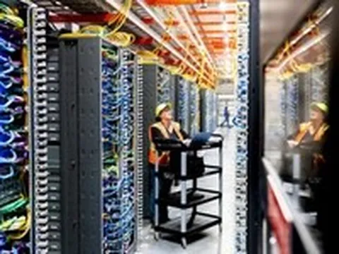 Microsoft, Google, Amazon thải 119 triệu tấn CO₂ vì đua AI