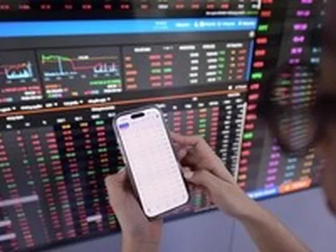 VN-Index suýt thủng mốc 1.800 điểm
