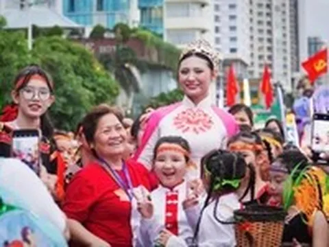 Làm thế nào để nhận được vé miễn phí xem nhạc hội, pháo hoa ở Festival Biển Khánh Hòa?