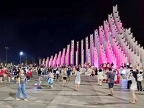 Du khách phản ánh bị dàn cảnh cướp ở tháp Tam Thắng, chủ tịch phường yêu cầu khẩn trương xác minh