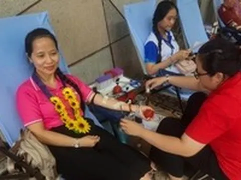 TP Cần Thơ tôn vinh gia đình và cá nhân hiến máu tình nguyện