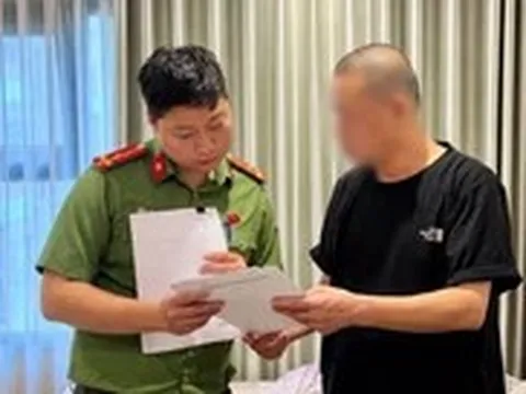 Con về nhà thăm cha mẹ có cần thông báo lưu trú?
