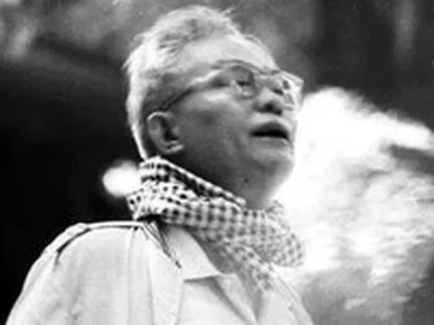 Ngọn bút Trần Bạch Đằng