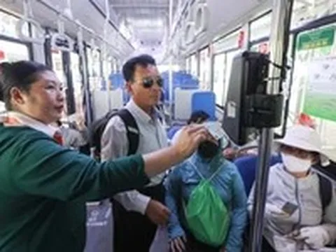 Những chuyến xe màu xanh