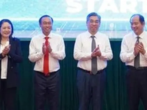 Phó bí thư Thành ủy Nguyễn Phước Lộc ghi nhận chuyển biến tích cực của ngành y tế TP.HCM