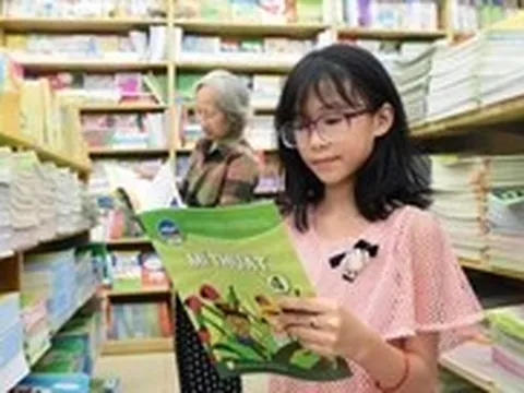 Mới nhất: TP.HCM đề xuất cho tất cả học sinh sử dụng sách giáo khoa miễn phí