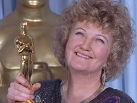 Diễn viên 'Ở nhà một mình' Brenda Fricker qua đời