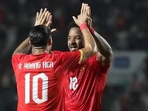 Việt Nam - Myanmar (hiệp 2) 3-0: Hoàng Hên sút xa nâng tỉ số