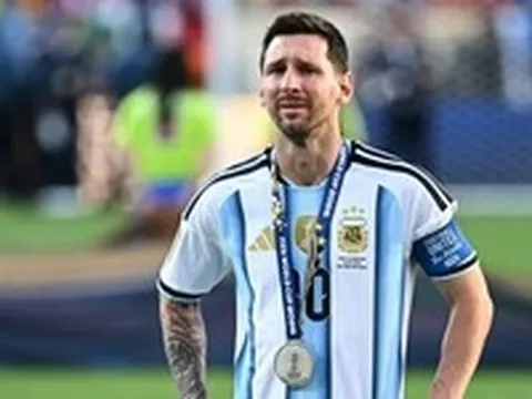 Messi bật khóc, trắng tay danh hiệu cá nhân ở World Cup 2026