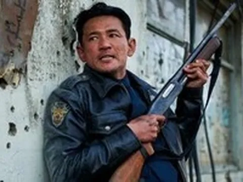 Phim Hope của Hwang Jung Min càng bị chê càng hút khán giả