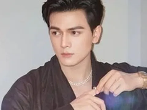 Lộ diện 'nam thần' sở hữu đồng hồ tiền tỉ chẳng kém Trấn Thành, Sơn Tùng M-TP