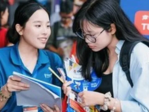 Thí sinh đăng ký giảm mạnh, điểm chuẩn Trường đại học Kinh tế - Luật có giảm?