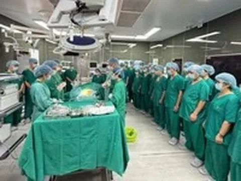 Nếu bố tôi không thể ở lại, hãy để một phần của ông tiếp tục sống