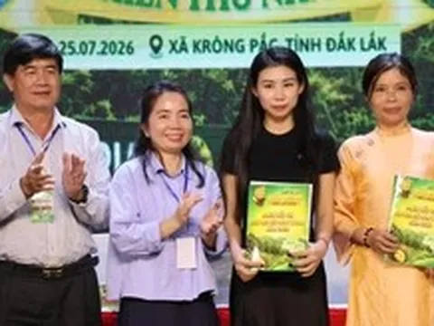 Đấu giá sầu riêng tại vườn, lô hàng gần 24 tỉ đồng ở Đắk Lắk