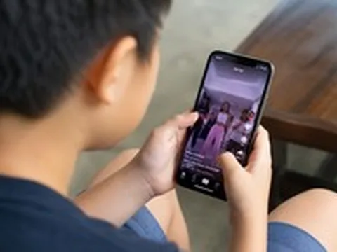 EU cáo buộc TikTok để người lạ tiếp cận tài khoản trẻ em, có thể phạt tới 6% doanh thu