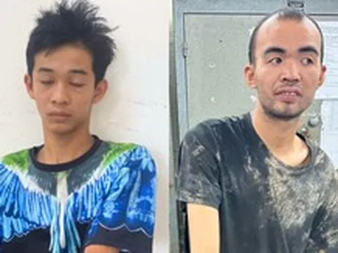 Chở khách ban đêm, tài xế ô tô bị hai thanh niên dùng dây sạc siết cổ, cướp tài sản